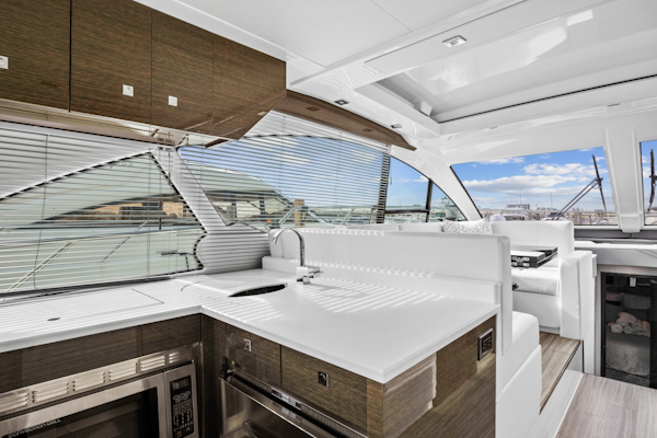 Cruisers-50 Cantius 2019 -Miami-Florida-United States-2029635