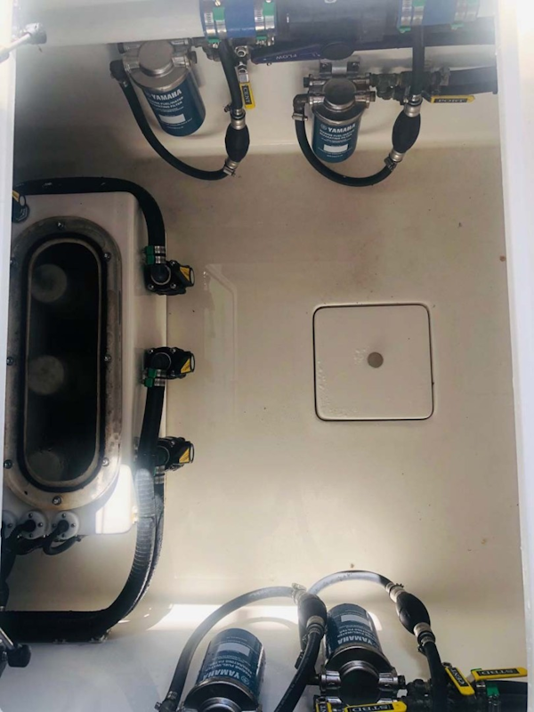 Contender-Center Console Step Hull 2020 -Jacksonville Beach-Florida-United States-Fuel Filters-2002990