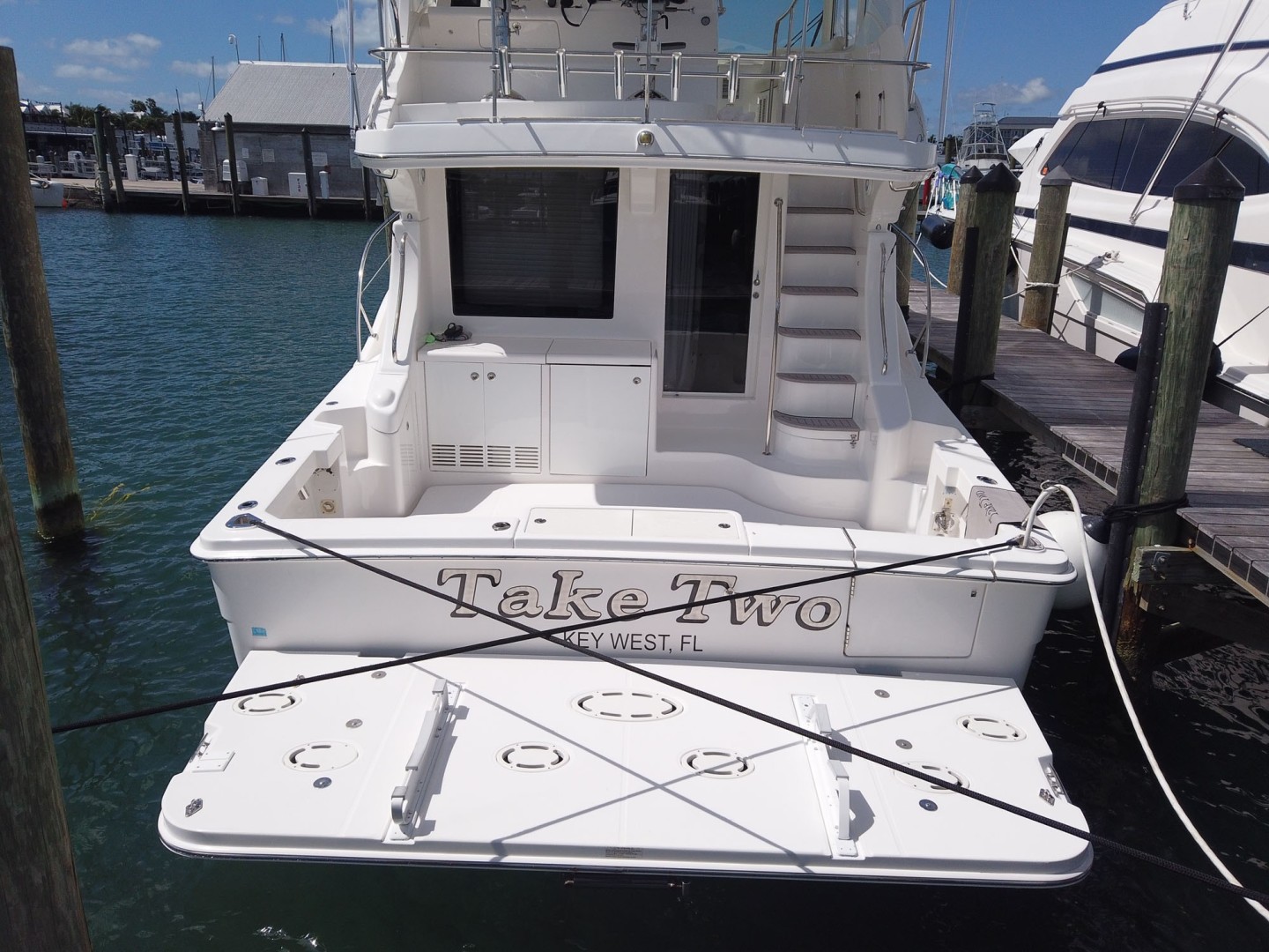 Silverton-Cape May 520 2013-Take Two Key West-Florida-United States-Latham Power Hydraulic Lift Swim Platform-2027527 | Thumbnail