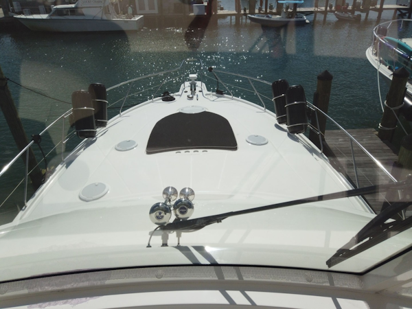 Silverton-Cape May 520 2013-Take Two Key West-Florida-United States-View Of Foredeck From Flybridge-2027506