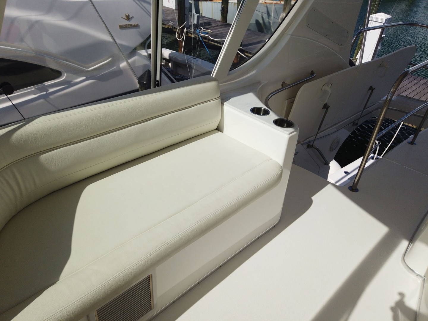 Silverton-Cape May 520 2013-Take Two Key West-Florida-United States-Forward Flybridge Seating-2027513 | Thumbnail