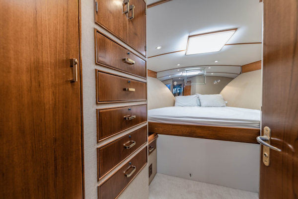 Jim Smith-Custom 60 Sportfish Convertible 1986-Runaway Fort Pierce-Florida-United States-VIP Stateroom-2090777