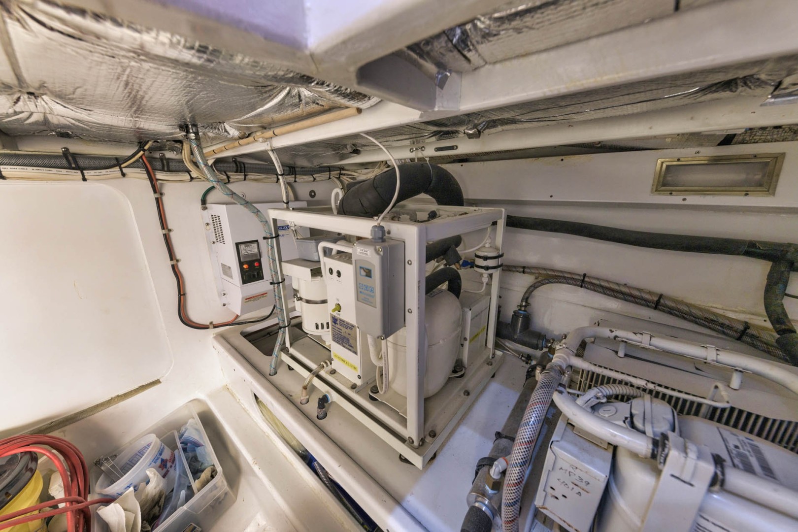 Jim Smith-Custom 60 Sportfish Convertible 1986-Runaway Fort Pierce-Florida-United States-Sentry Charger And Eskimo Ice Maker-2090810 | Thumbnail