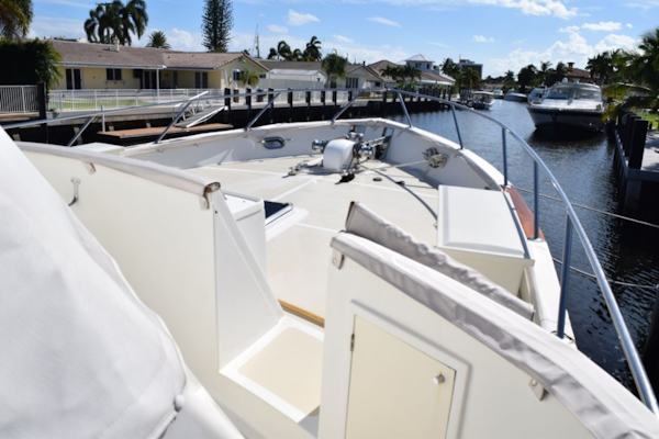 Grand Alaskan-64 Pilothouse 1999-SOFT TOUCH Fort Lauderdale-Florida-United States-Portuguese Bridge View To Bow-2183993