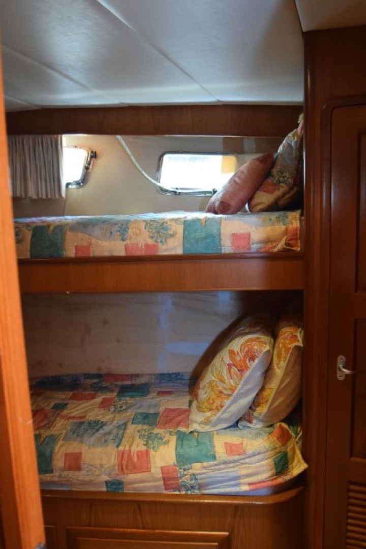 Grand Alaskan-64 Pilothouse 1999-SOFT TOUCH Fort Lauderdale-Florida-United States-Starboard Side Twin Bunk-2183988 | Thumbnail