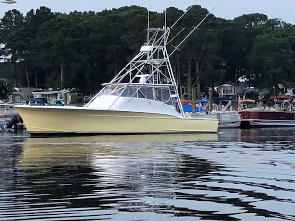 Custom Carolina-Bob Sullivan/PL Jones Express 2005-Titties and Beer Hoopersville-Maryland-United States-Port Side Profile-2185899