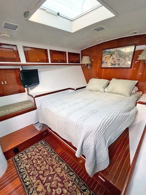Alden-Palmer Johnson 78 1984-SIROCCO Somerset-Massachusetts-United States-Owners Stateroom-2251558