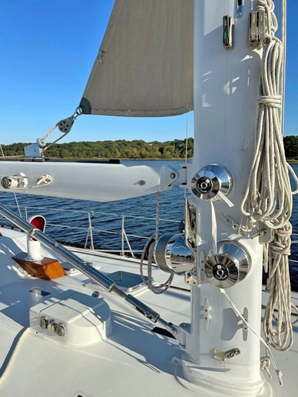 Alden-Palmer Johnson 78 1984-SIROCCO Somerset-Massachusetts-United States-Mast and Boom-2251566