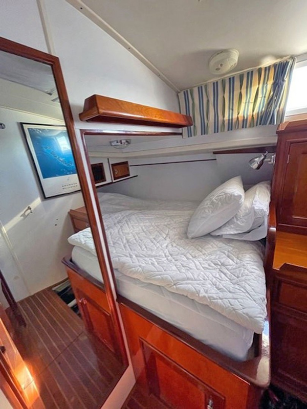 Alden-Palmer Johnson 78 1984-SIROCCO Somerset-Massachusetts-United States-Guest Cabin-2251556