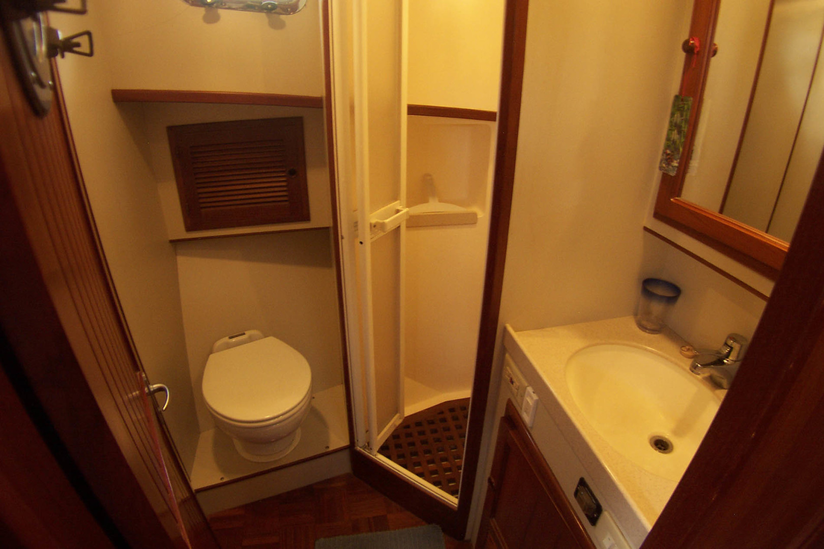 Kadey-Krogen-Trawler 1999-LINDA K Stuart-Florida-United States-Master Stateroom En-Suite Head and Shower-2476018 | Thumbnail
