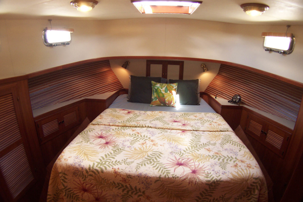 Kadey-Krogen-Trawler 1999-LINDA K Stuart-Florida-United States-Master Stateroom Forward-2475995
