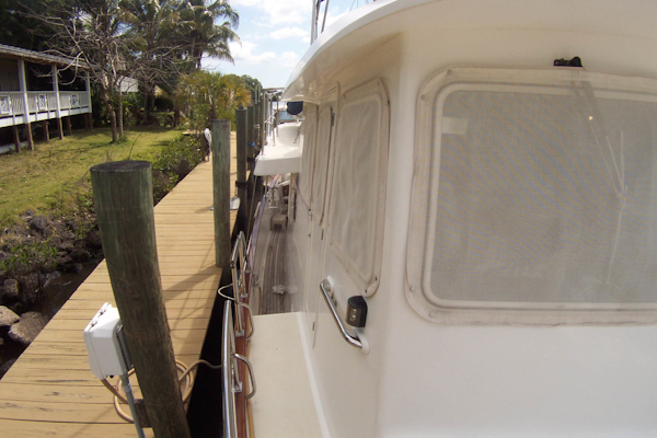 Kadey-Krogen-Trawler 1999-LINDA K Stuart-Florida-United States-Starboard Side Deck to Aft-2476038
