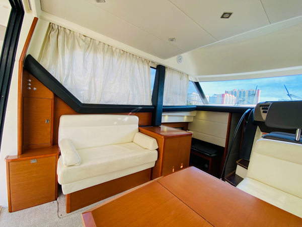 Prestige-400 2014-AU Sunny Isles Beach-Florida-United States-2478340