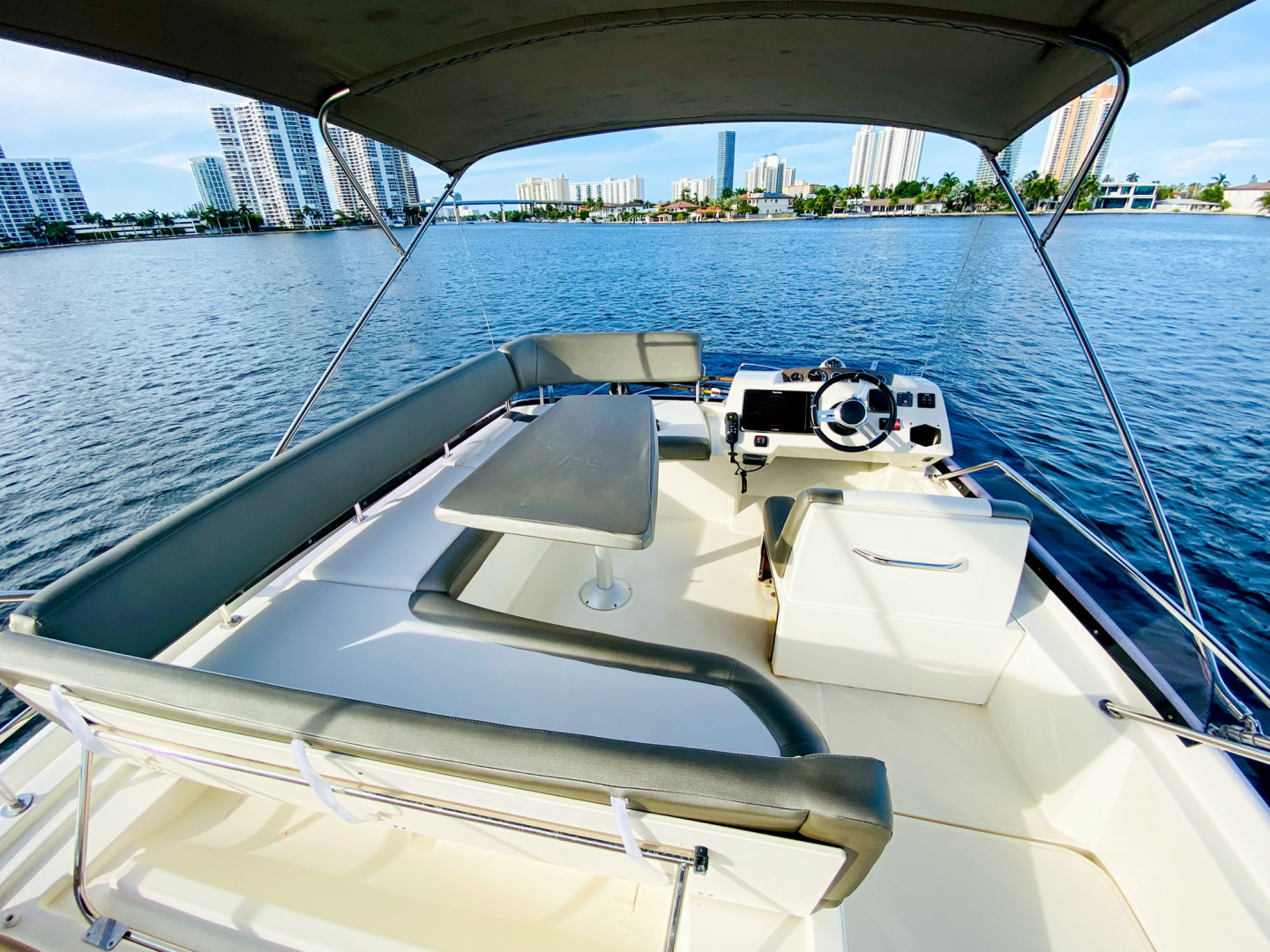 Prestige-400 2014-AU Sunny Isles Beach-Florida-United States-2478354 | Thumbnail