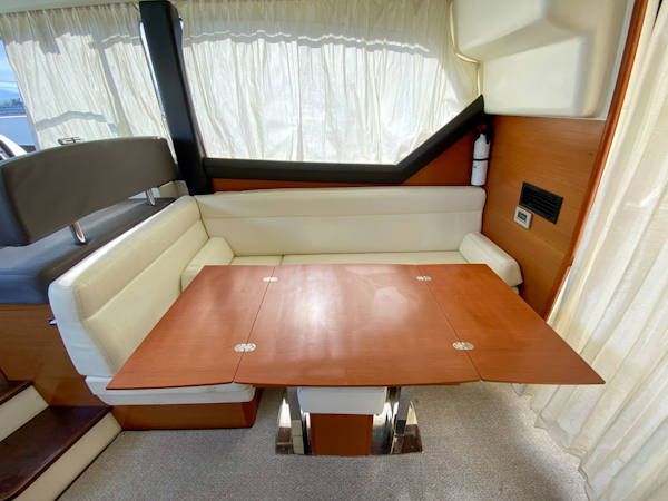 Prestige-400 2014-AU Sunny Isles Beach-Florida-United States-2478335