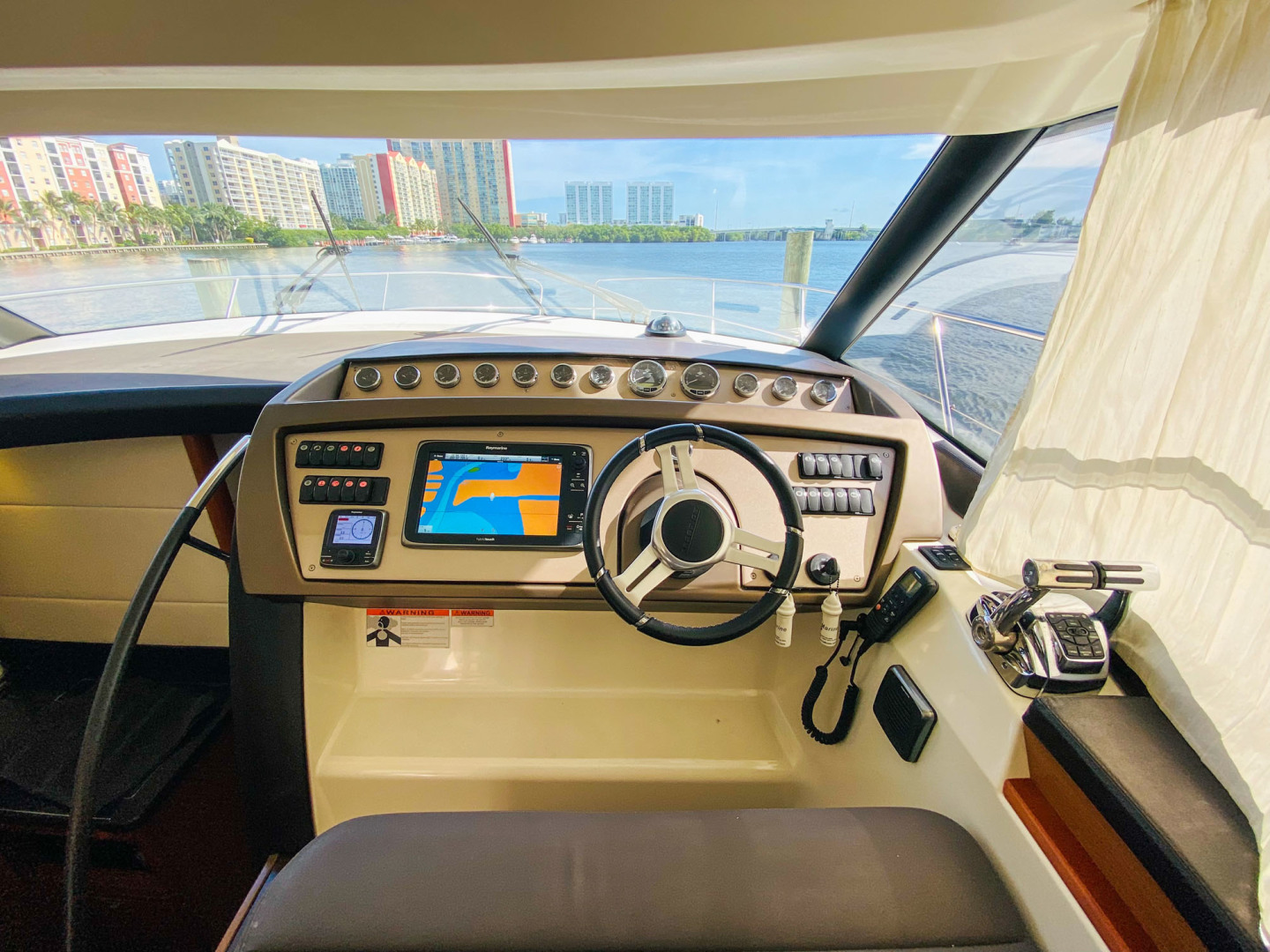 Prestige-400 2014-AU Sunny Isles Beach-Florida-United States-2478333 | Thumbnail