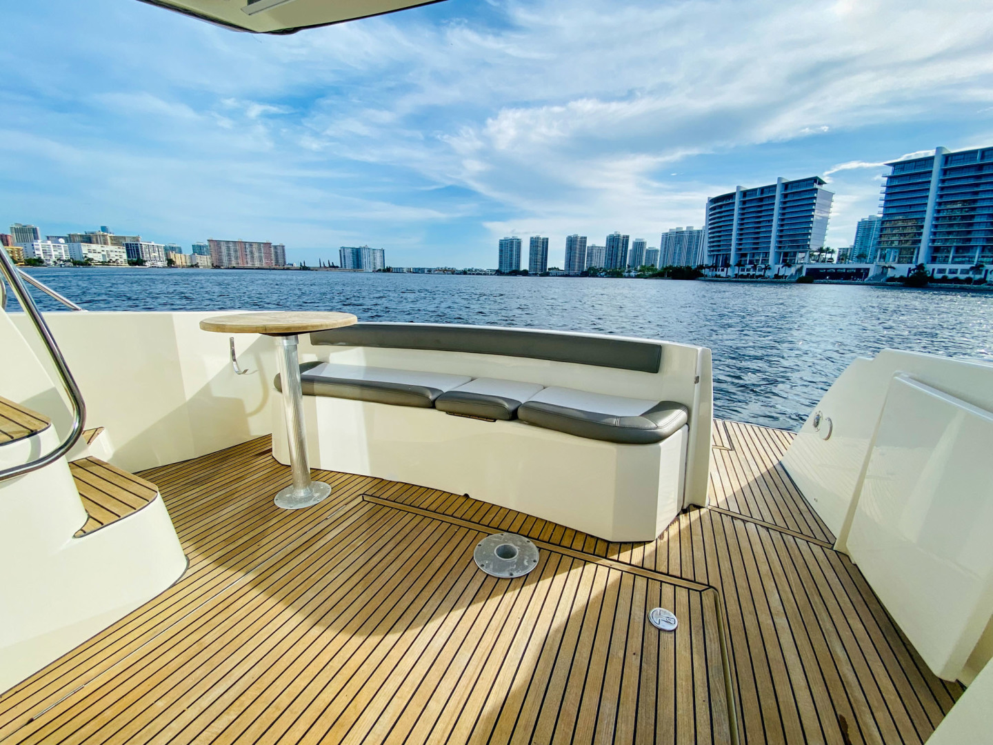 Prestige-400 2014-AU Sunny Isles Beach-Florida-United States-2478349 | Thumbnail