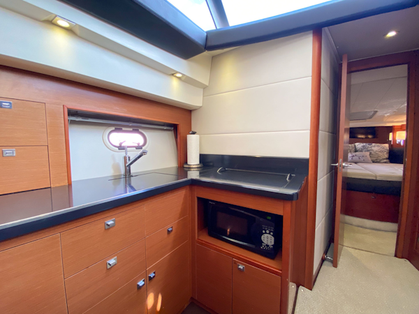 Prestige-400 2014-AU Sunny Isles Beach-Florida-United States-2478331
