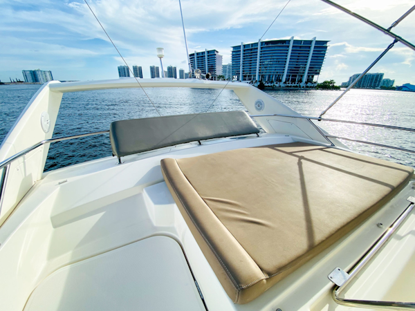 Prestige-400 2014-AU Sunny Isles Beach-Florida-United States-2478358