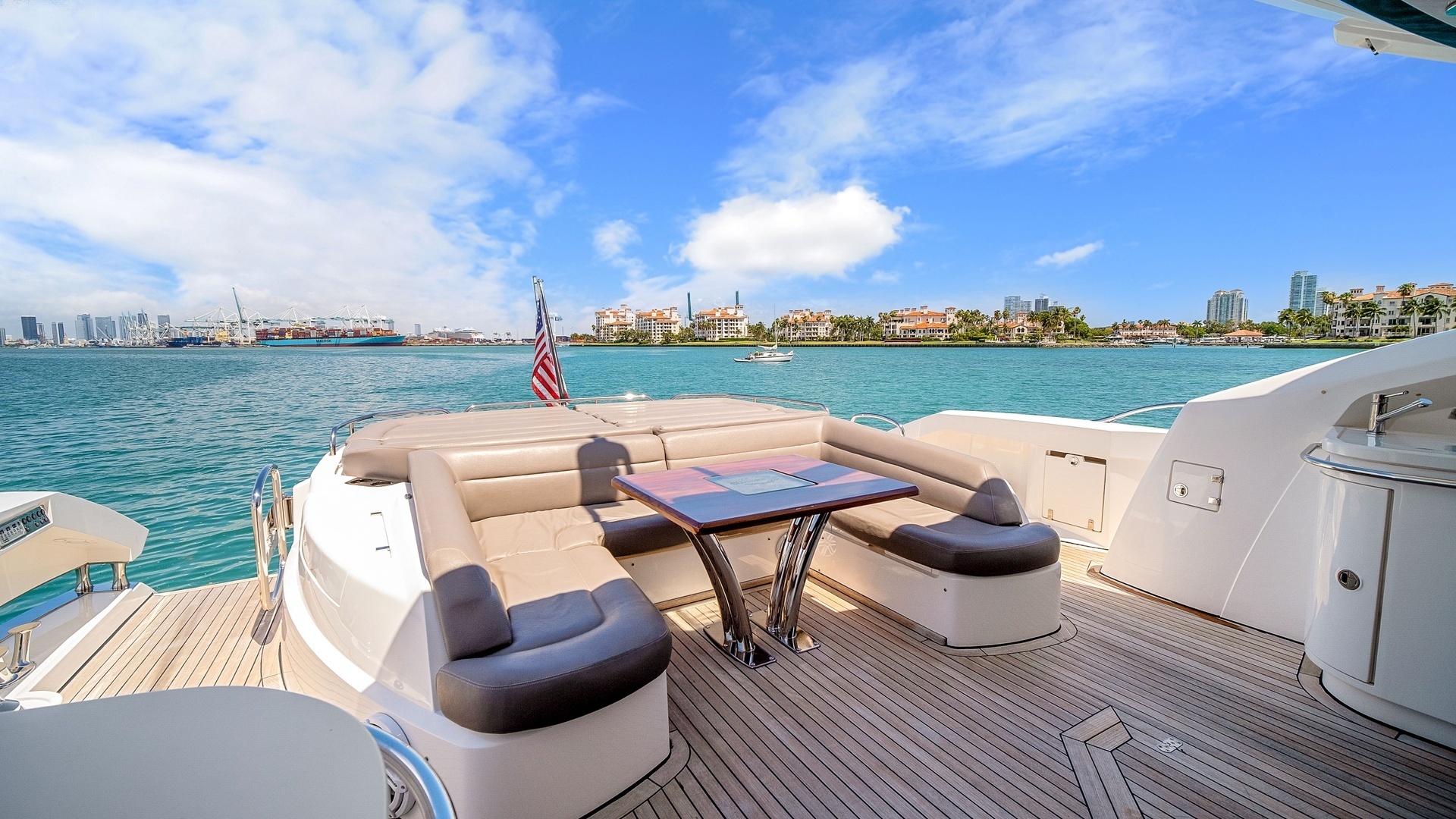 Sunseeker-80 Predator 2013-Woodever Miami Beach-Florida-United States-3268554 | Thumbnail