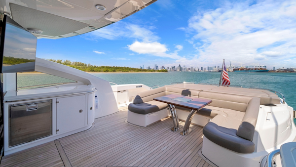 Sunseeker-80 Predator 2013-Woodever Miami Beach-Florida-United States-3268553