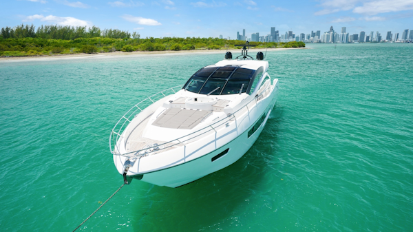 Sunseeker-80 Predator 2013-Woodever Miami Beach-Florida-United States-3268544