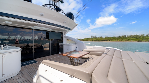 Sunseeker-80 Predator 2013-Woodever Miami Beach-Florida-United States-3268556