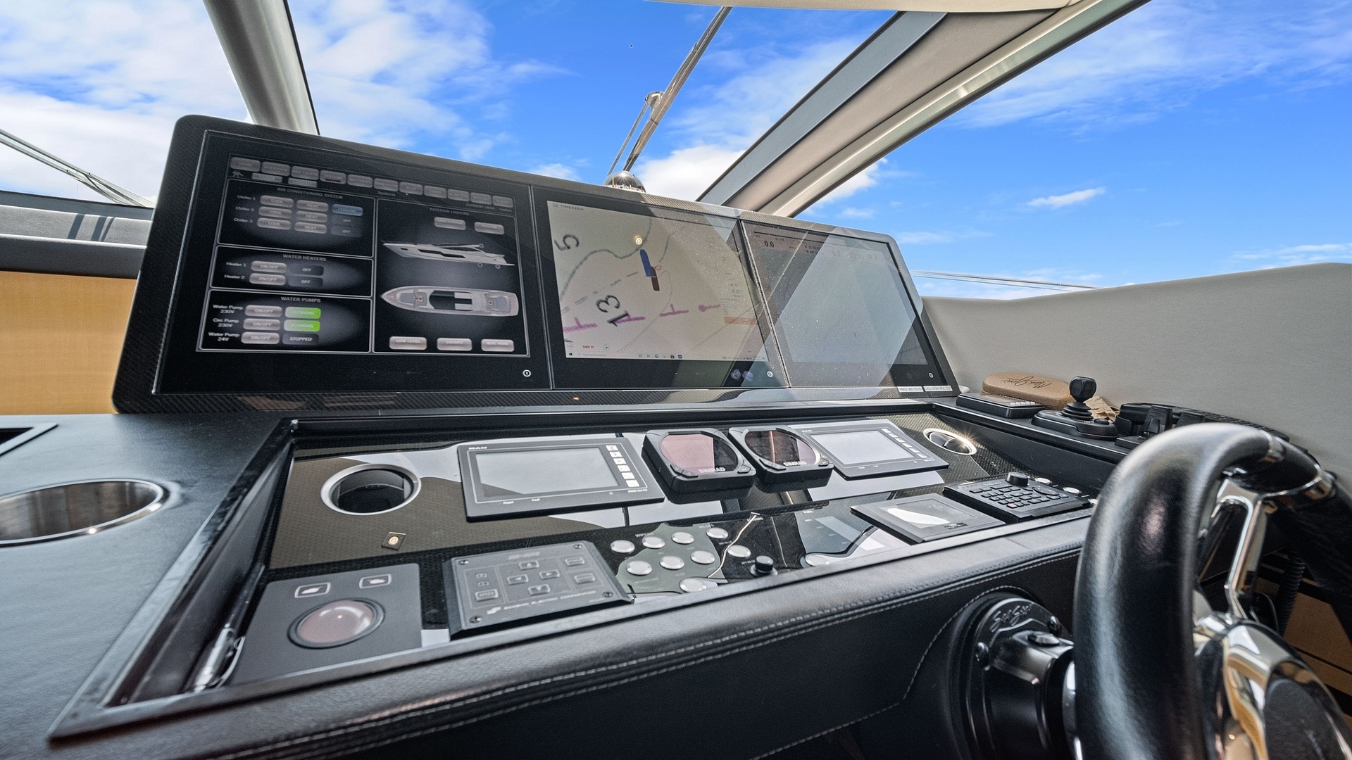 Sunseeker-80 Predator 2013-Woodever Miami Beach-Florida-United States-3268570 | Thumbnail
