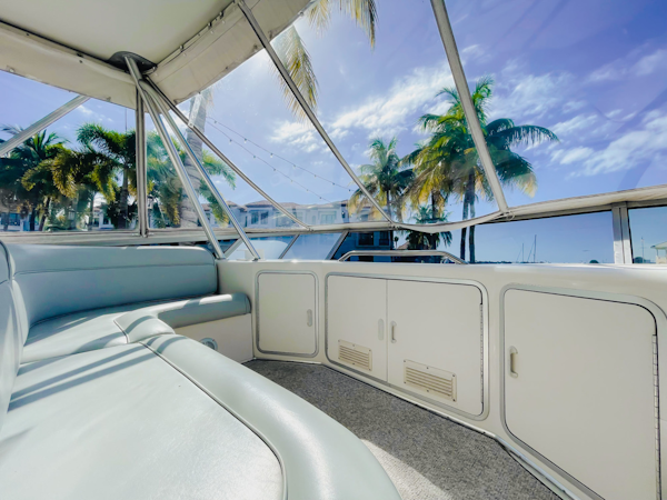Sea Ray-Sedan Bridge 1995-Paradise II Naples-Florida-United States-Flybridge Forward L-Shaped Seating -Fully Enclosed Flybridge with Isinglass New 2020-2603413