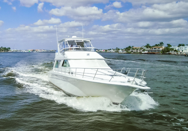 Sea Ray-Sedan Bridge 1995-Paradise II Naples-Florida-United States-Starboard Bow-2603408