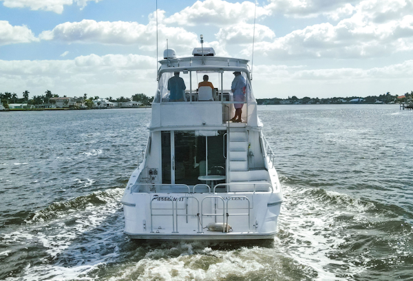 Sea Ray-Sedan Bridge 1995-Paradise II Naples-Florida-United States-Stern View-2603432