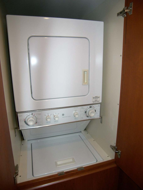 Silverton-48 Convertible 2005-About Time Sarasota-Florida-United States-Stack Washer and Dryer-2750023