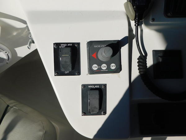 Mainship-390 Trawler 2001-Penguins Paradise Merritt Island-Florida-United States-Upper Helm Controls-3153981