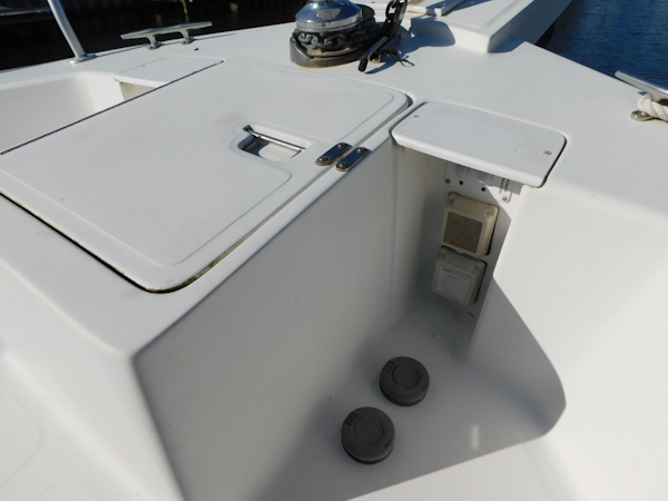 Mainship-390 Trawler 2001-Penguins Paradise Merritt Island-Florida-United States-Windlass Switches-3153975