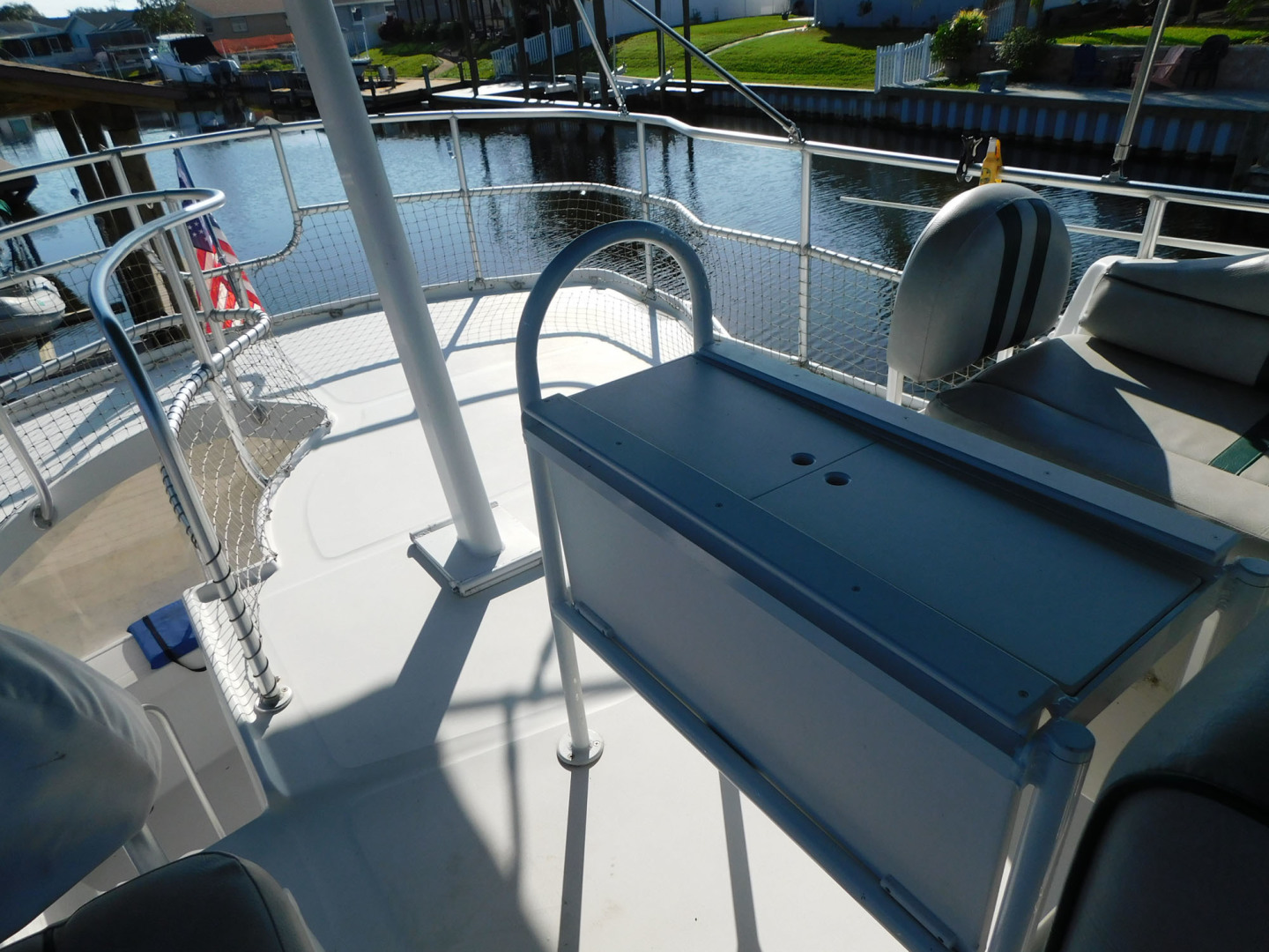 Mainship-390 Trawler 2001-Penguins Paradise Merritt Island-Florida-United States-Upper Deck Table -3153984 | Thumbnail