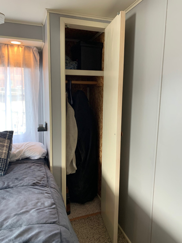Lakeview-Houseboat 2006-Paradise Found Providence-Rhode Island-United States-Drawers-3162076