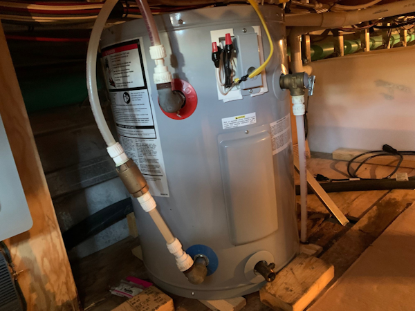 Lakeview-Houseboat 2006-Paradise Found Providence-Rhode Island-United States-Hot Water Heater-3162117