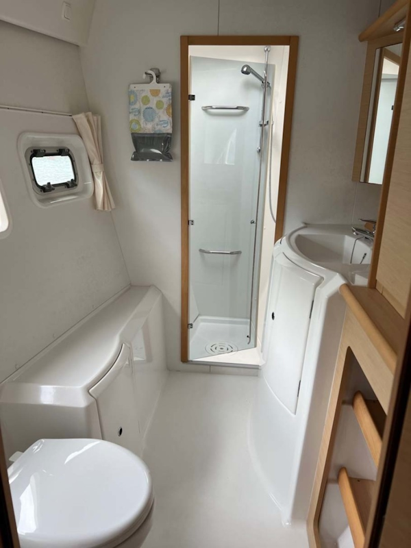 Lagoon-420 Owners Version Hybrid Sailing Cat 2008-Glory BE Ft. Lauderdale-Florida-United States-3167272