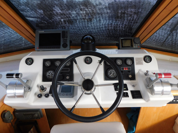 Navigator-4200 Classic Pilothouse 1997 -Melbourne-Florida-United States-Helm Electronics-3166530