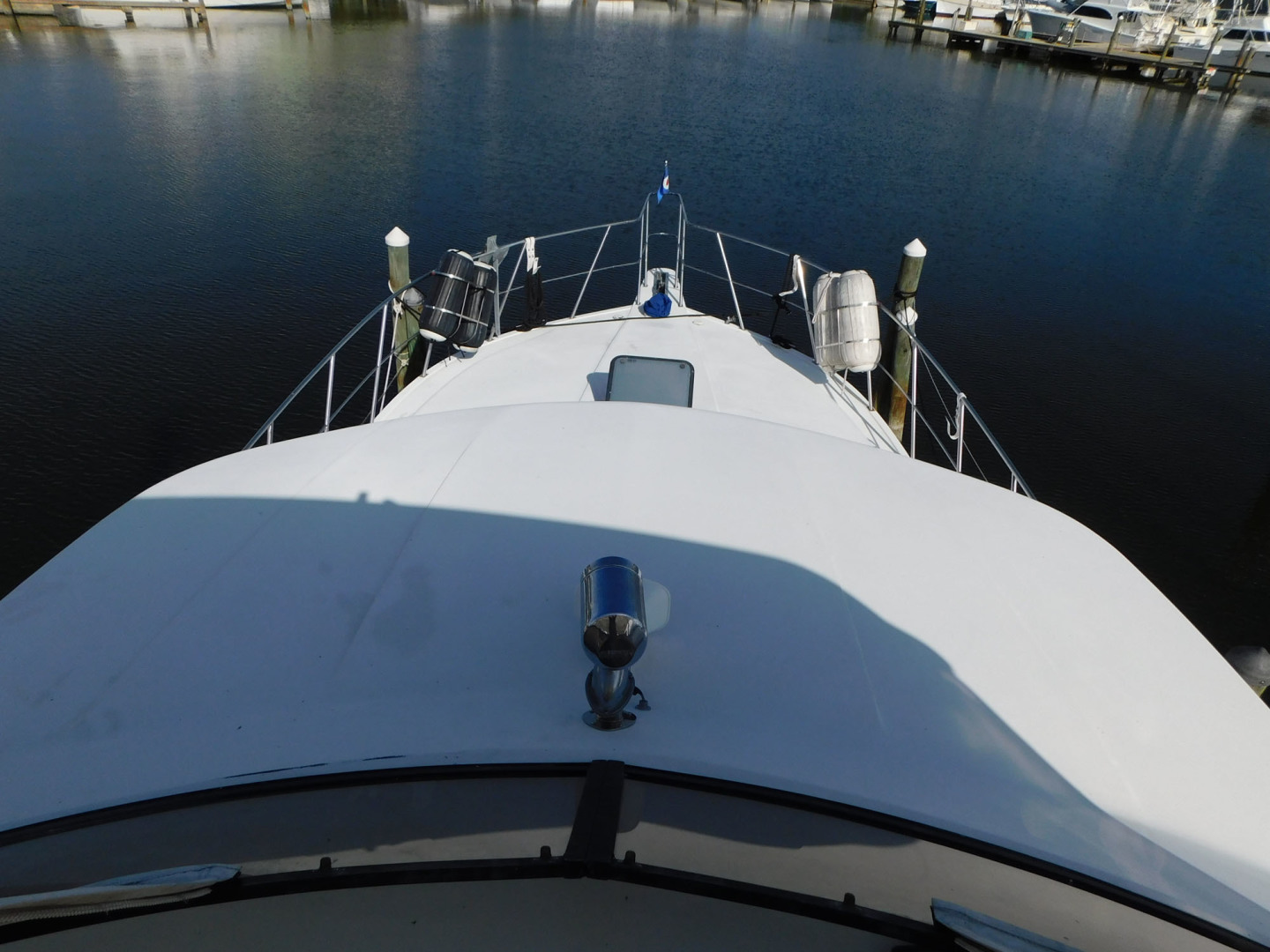 Navigator-4200 Classic Pilothouse 1997 -Melbourne-Florida-United States-Foredeck View From Flybridge-3166550 | Thumbnail