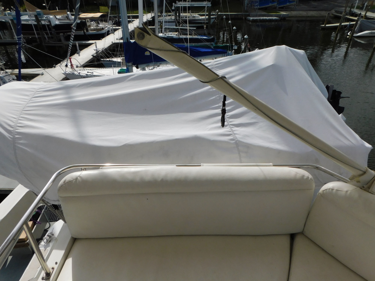 Navigator-4200 Classic Pilothouse 1997 -Melbourne-Florida-United States-Tender With Cover-3166555 | Thumbnail