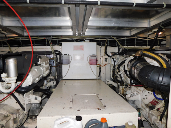 Navigator-4200 Classic Pilothouse 1997 -Melbourne-Florida-United States-Engine Room-3166564