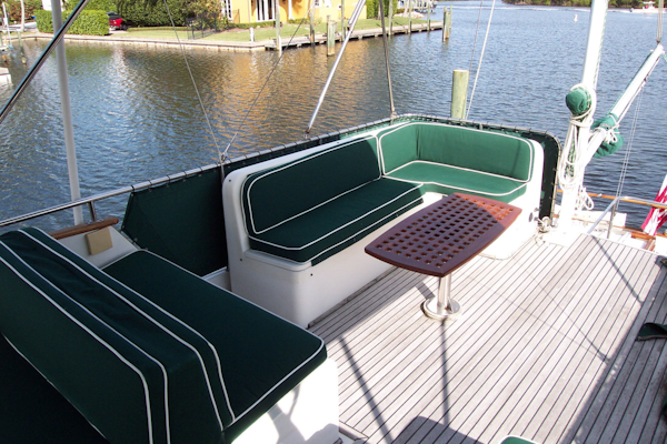 Grand Banks-42 Classic 1989-STARPATH Hobe Sound-Florida-United States-Flybridge Lounge Aft-3168861