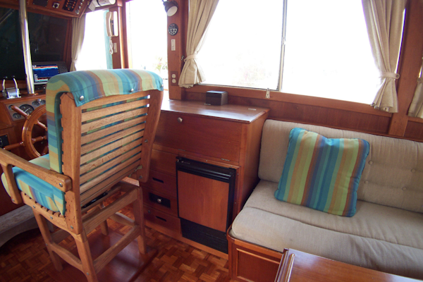 Grand Banks-42 Classic 1989-STARPATH Hobe Sound-Florida-United States-Salon To Starboard Forward-3168876