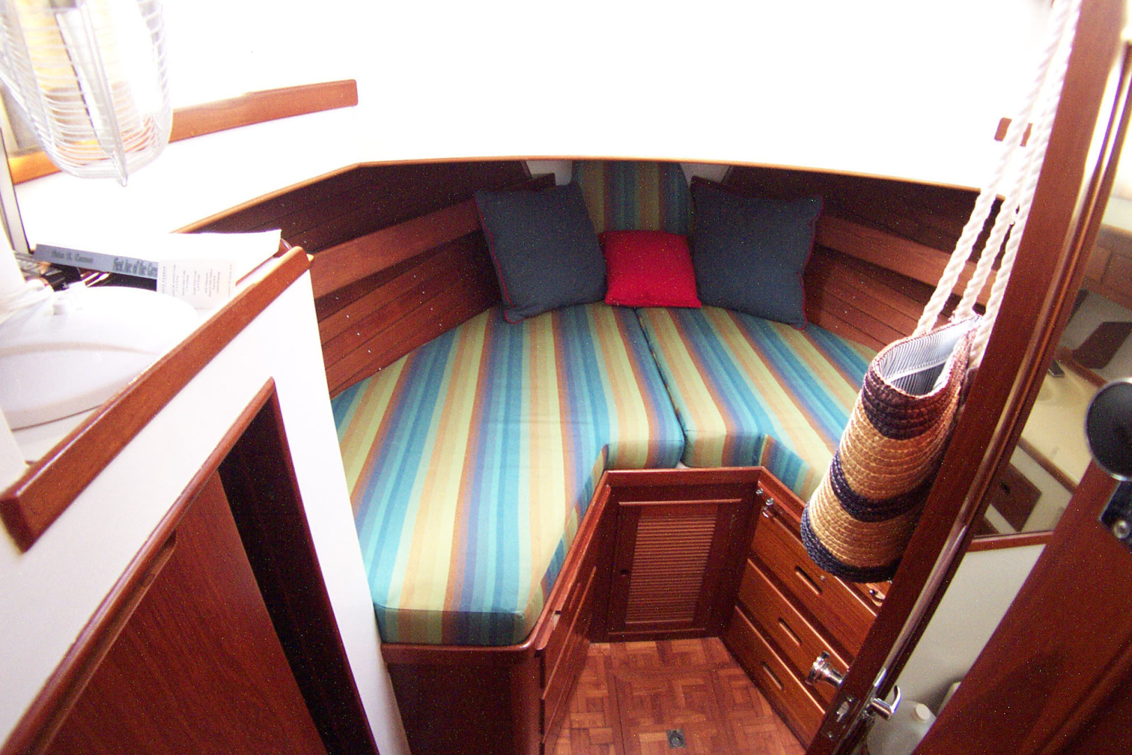 Grand Banks-42 Classic 1989-STARPATH Hobe Sound-Florida-United States-Guest Stateroom Forward-3168866 | Thumbnail
