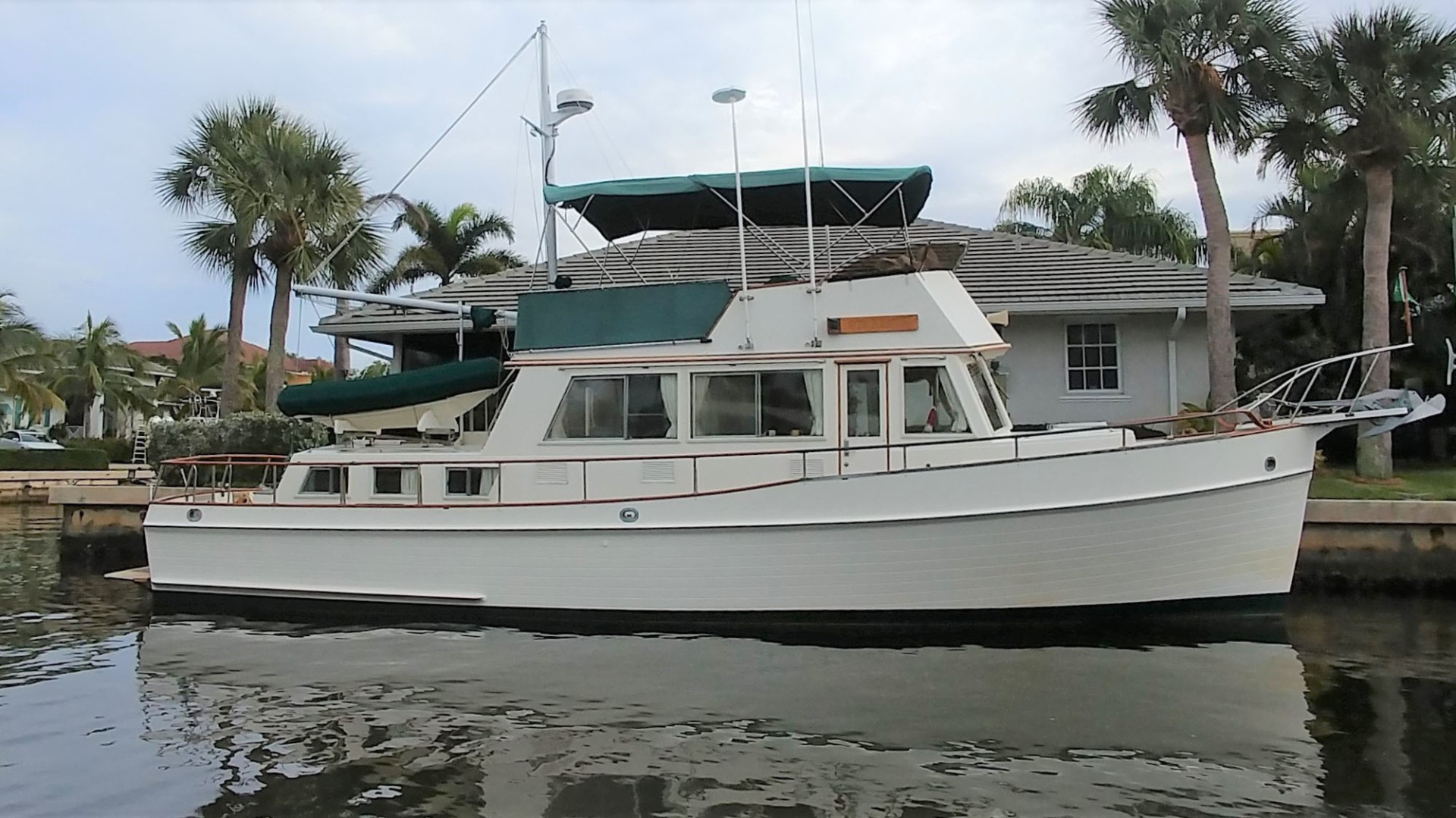 Grand Banks-42 Classic 1989-STARPATH Hobe Sound-Florida-United States-Starboard Profile-3168853 | Thumbnail