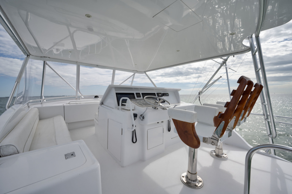 Hatteras-60 Convertible 2000-Mango Moon Coral Gables-Florida-United States-Flybridge Helm-3178489