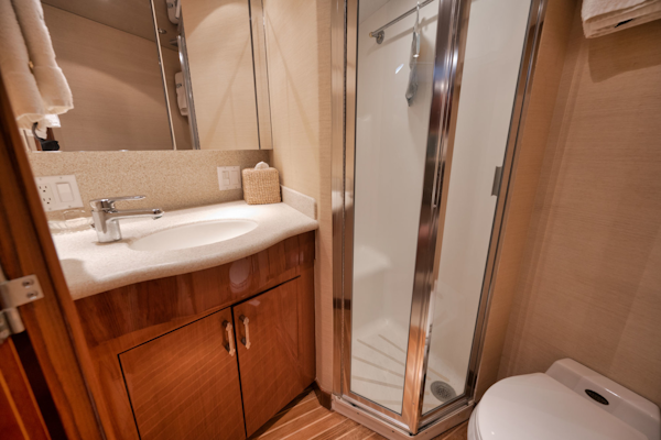 Hatteras-60 Convertible 2000-Mango Moon Coral Gables-Florida-United States-Fiberglass Shower-3178476