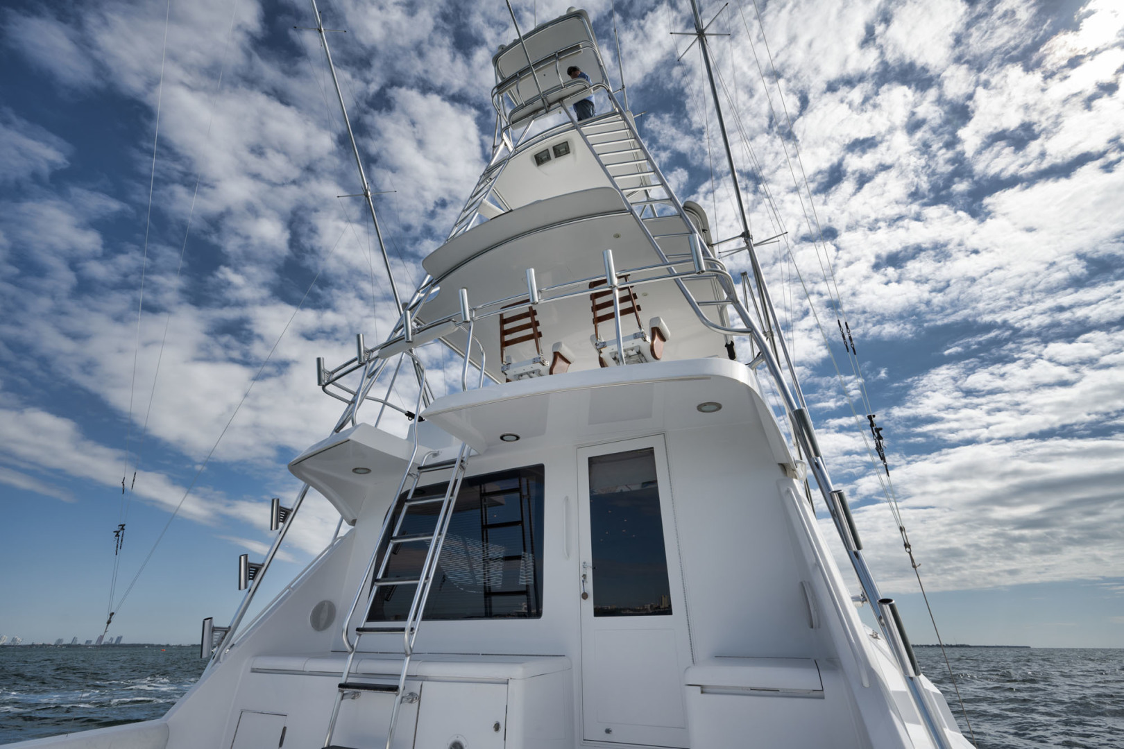 Hatteras-60 Convertible 2000-Mango Moon Coral Gables-Florida-United States-Aft View Of Tower-3178497 | Thumbnail