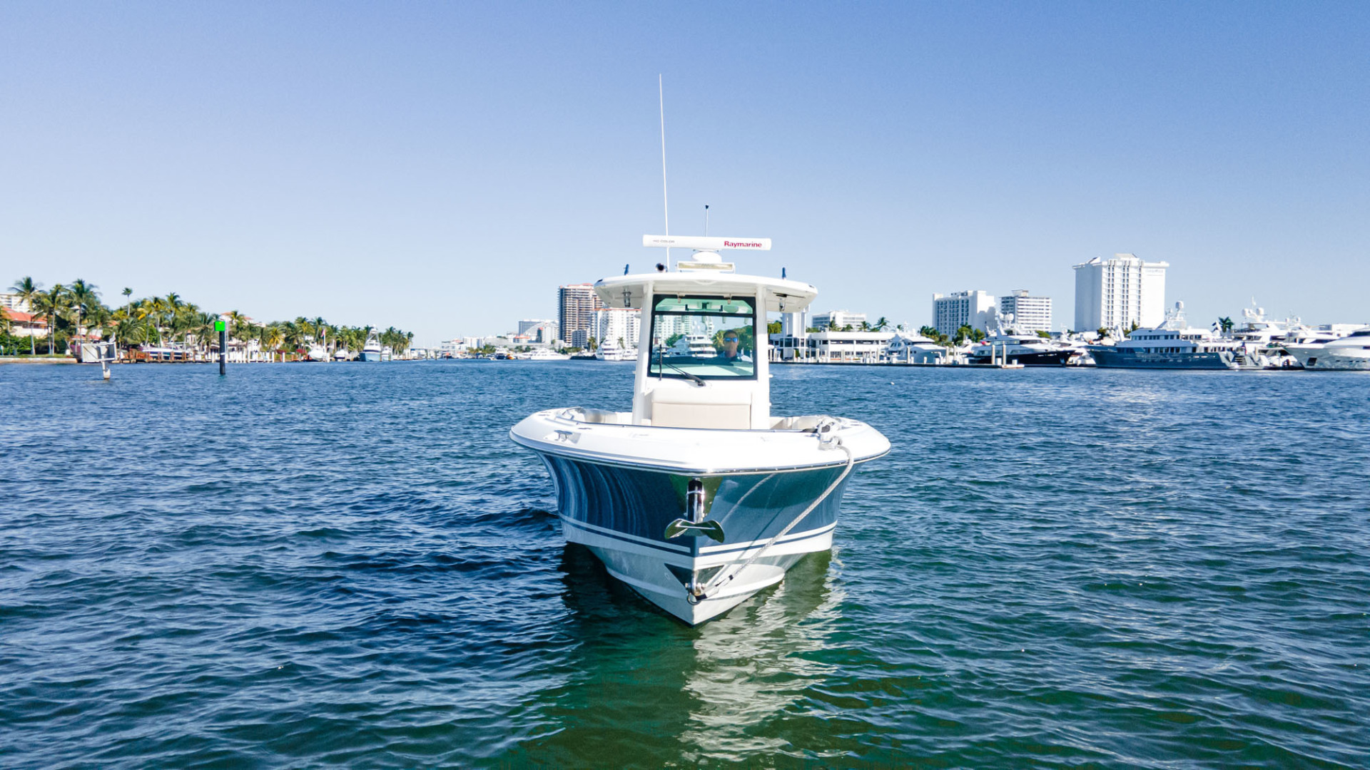 Boston Whaler-330 Outrage 2016 -Fort Lauderdale-Florida-United States-Bow-3179600 | Thumbnail